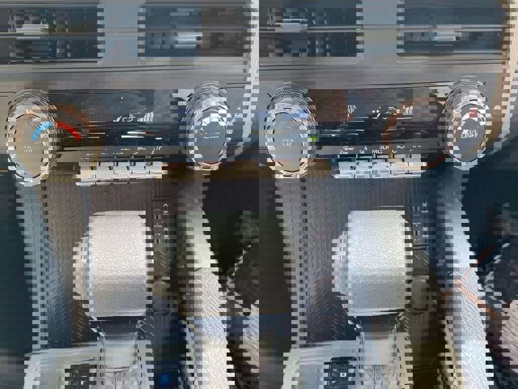 New 2025 Toyota Tacoma SR5 image 22