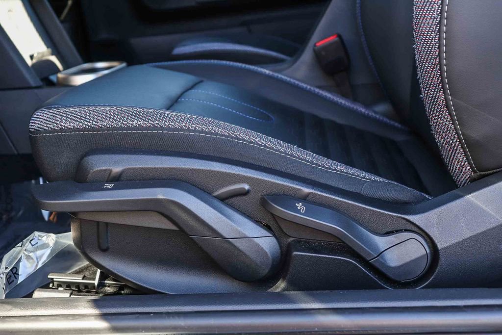 Used 2025 MINI Cooper S FWD image 23