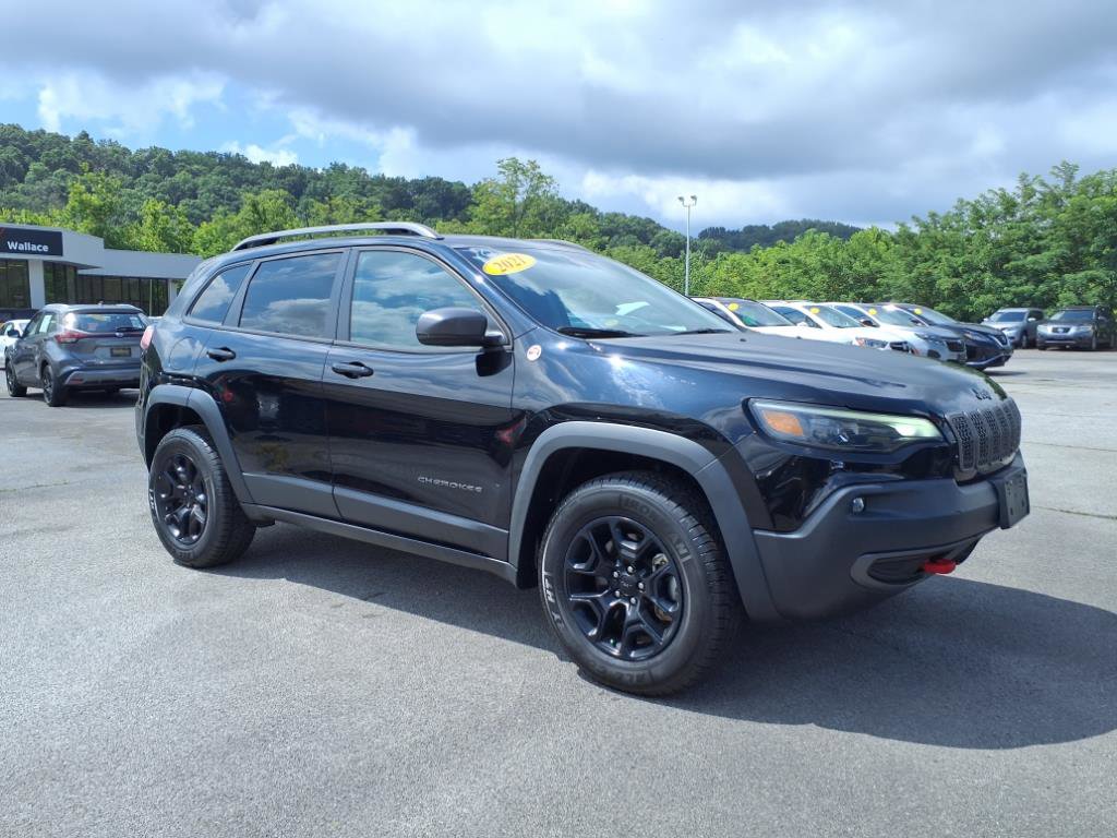 Used 2021 Jeep Cherokee Trailhawk image 13