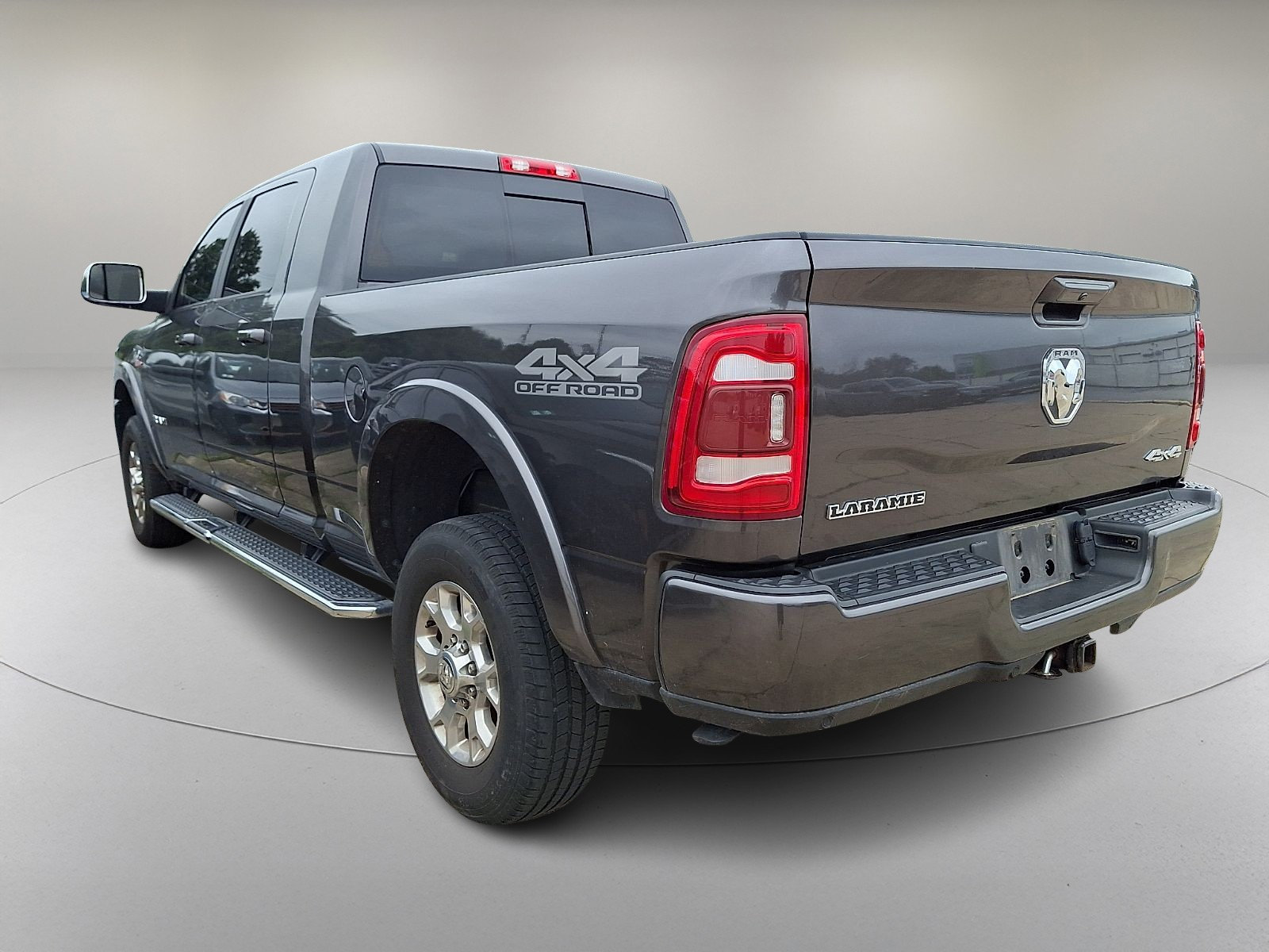 Used 2021 RAM 2500 Laramie AWD/4WD image 5