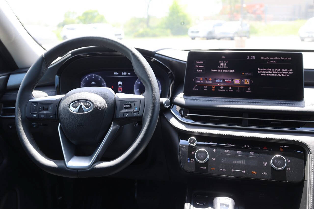 Used 2024 INFINITI QX60 Luxe AWD/4WD image 25