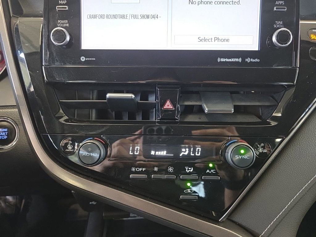 Used 2021 Toyota Camry XSE image 19