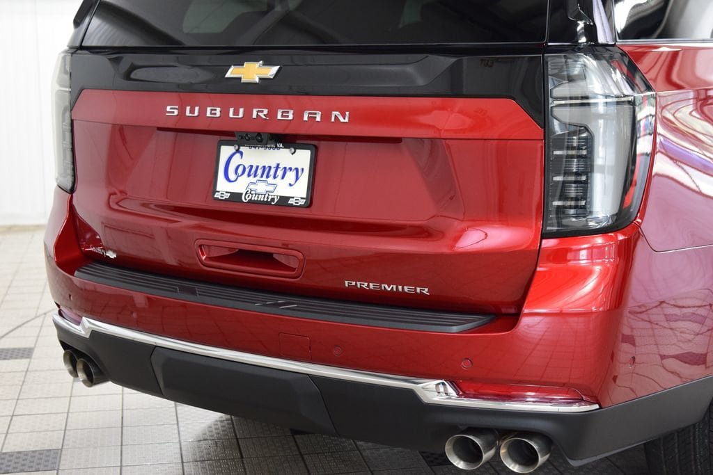 New 2026 Chevrolet Suburban Premier AWD/4WD image 21