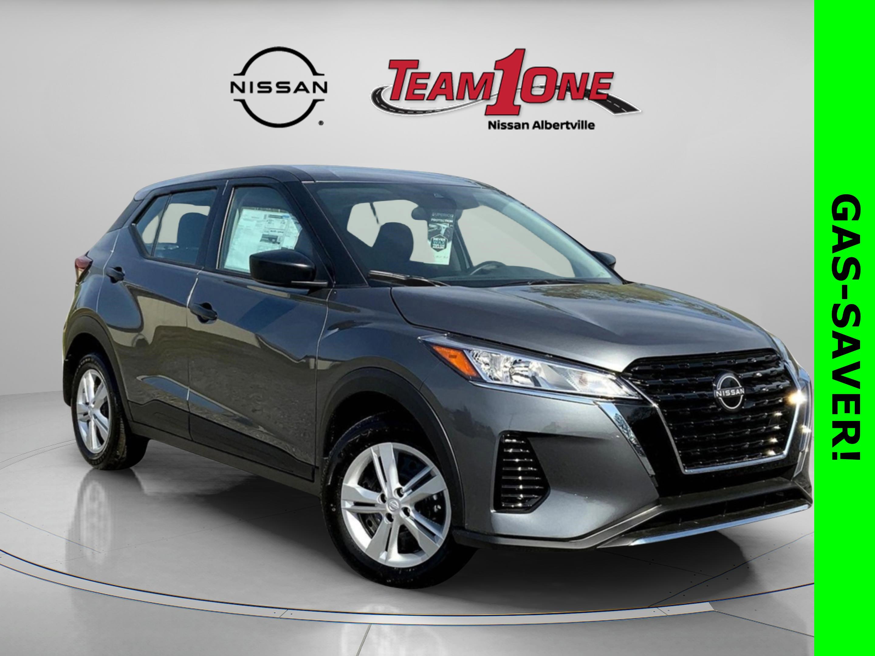 New 2025 Nissan Kicks Play S image 1