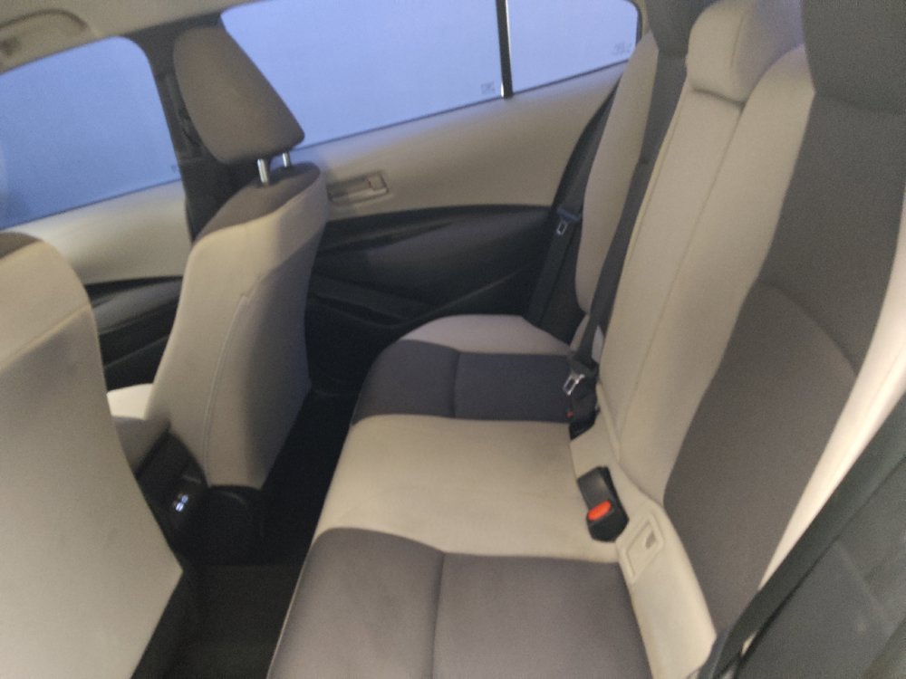 Used 2025 Toyota Corolla LE w/ Convenience Package FWD image 18
