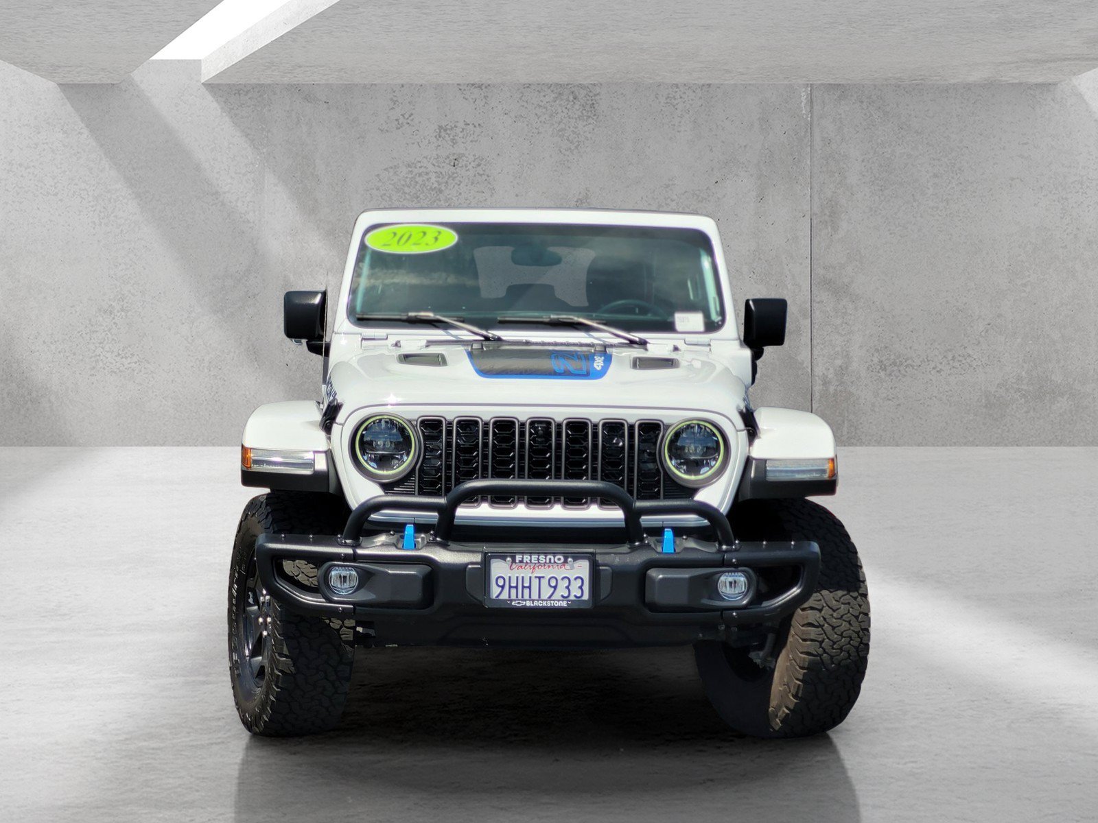 Used 2023 Jeep Wrangler Unlimited Rubicon 4xe AWD/4WD image 3