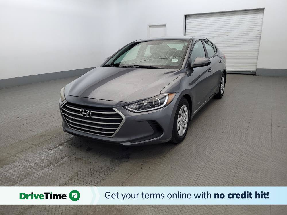 Used 2018 Hyundai Elantra SE w/ SE Connectivity Package 04 FWD image 1