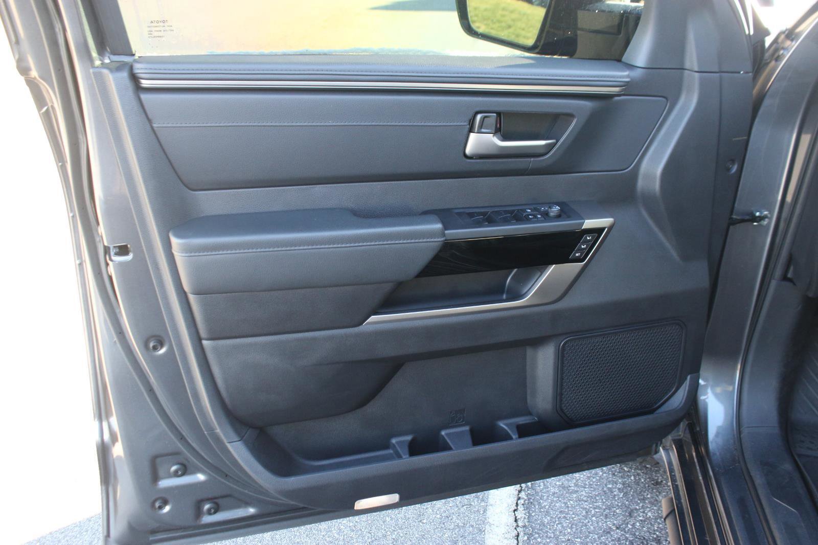 Used 2024 Toyota Tundra Limited w/ Power Package image 13