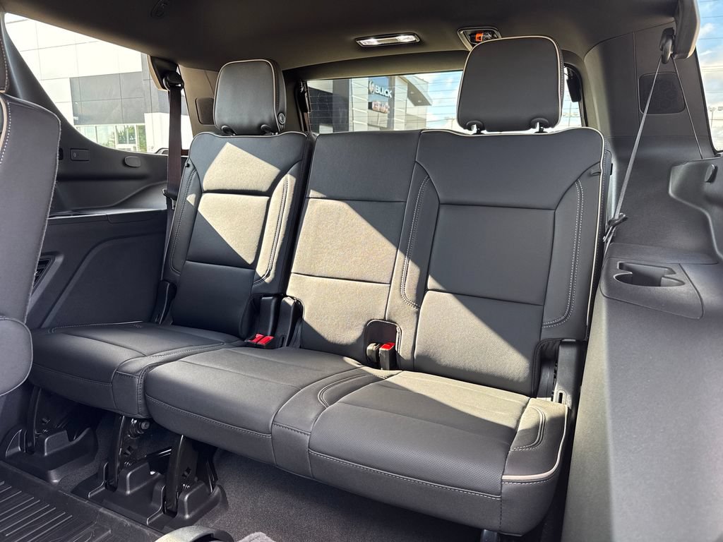 New 2026 GMC Yukon Elevation w/ Elevation Premium Package AWD/4WD image 45