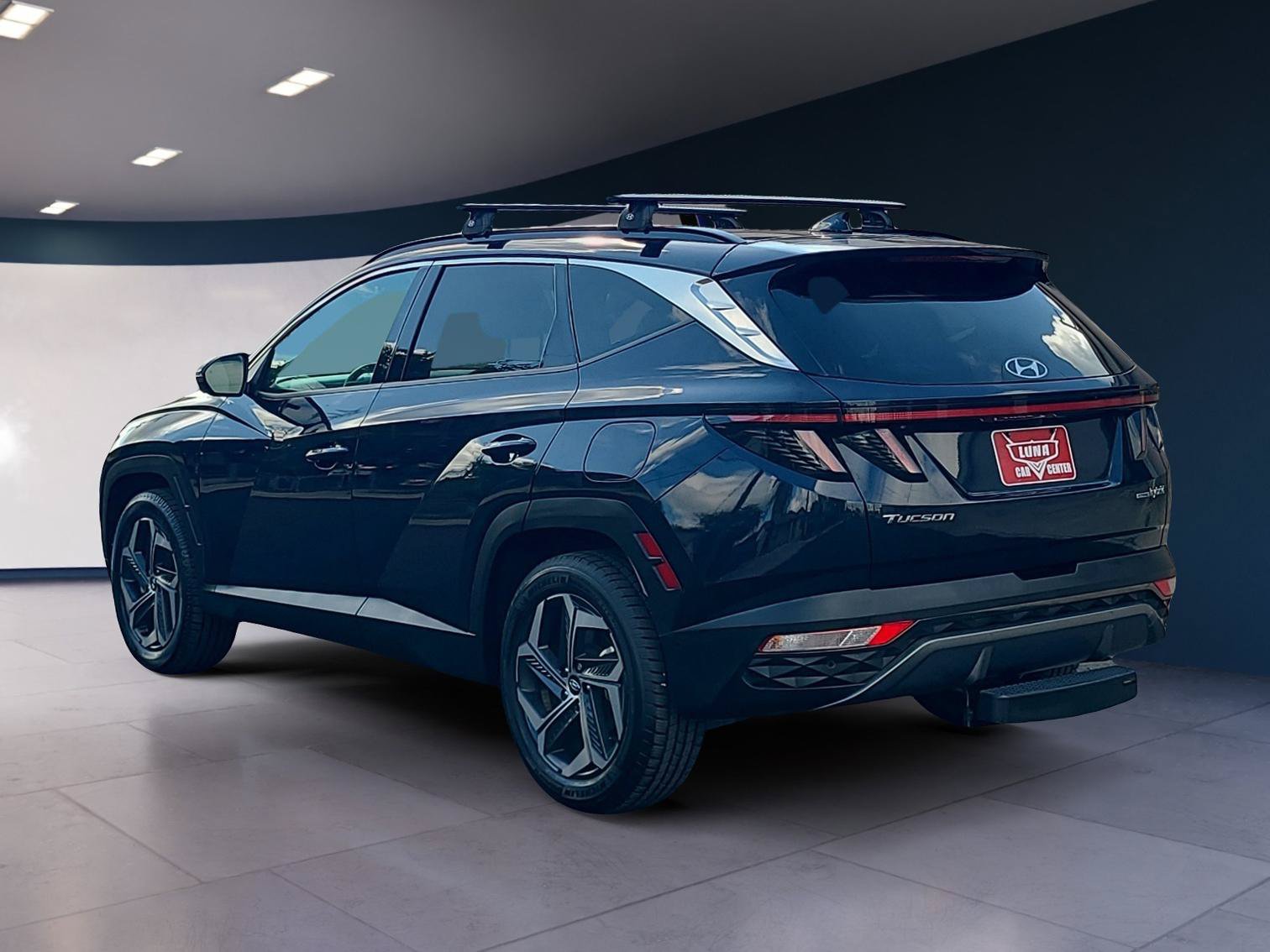 Used 2022 Hyundai Tucson Limited AWD/4WD image 3