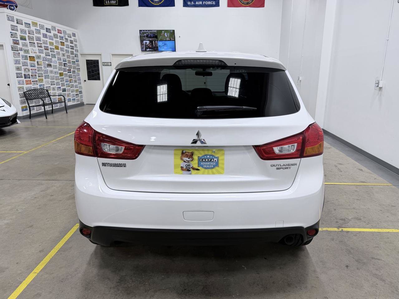 Used 2017 Mitsubishi Outlander Sport ES AWD/4WD image 6
