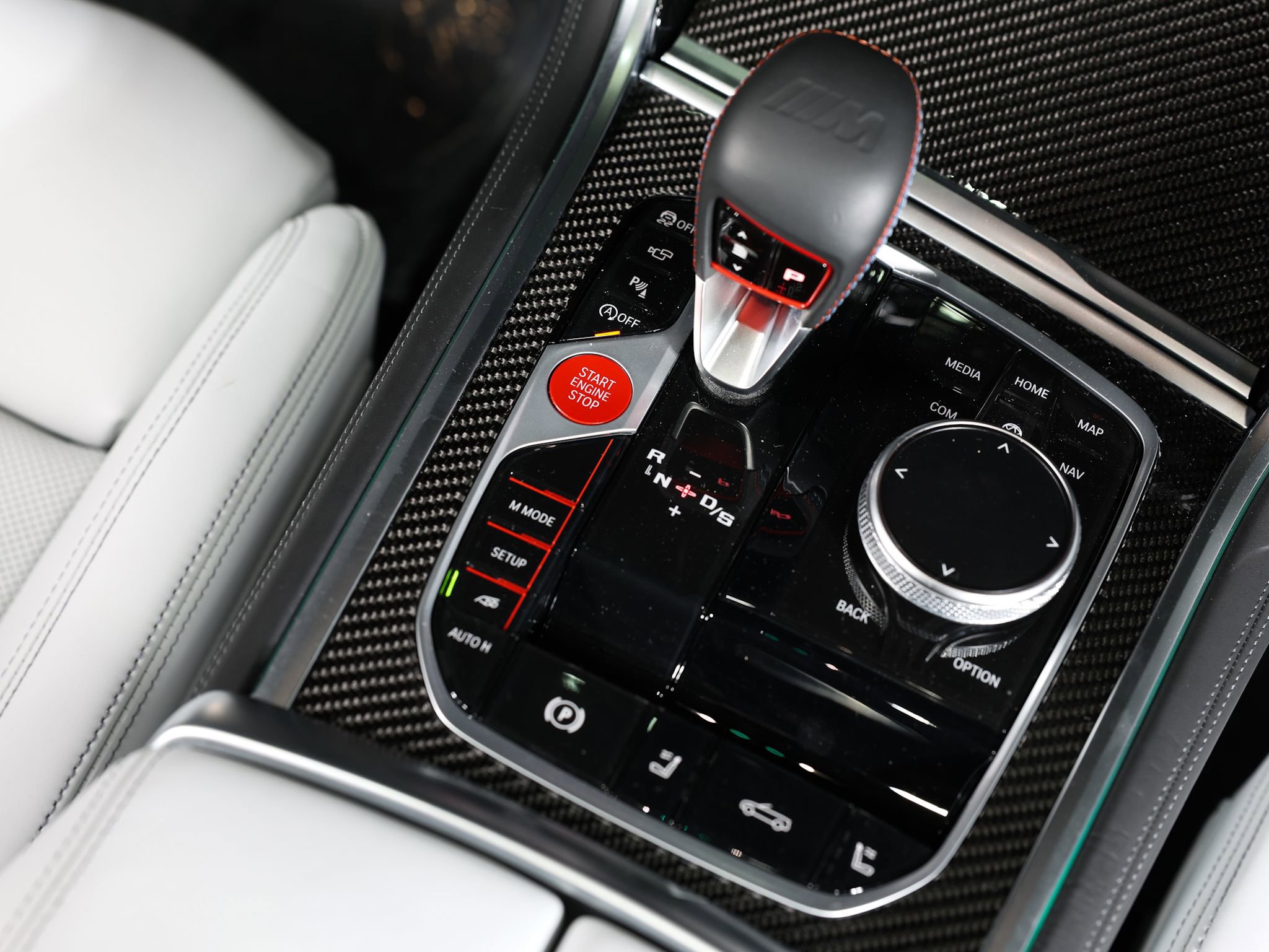 Used 2025 BMW M8 Competition image 45