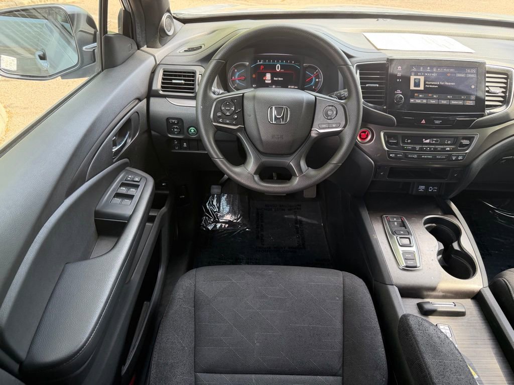 Used 2022 Honda Pilot Sport image 17