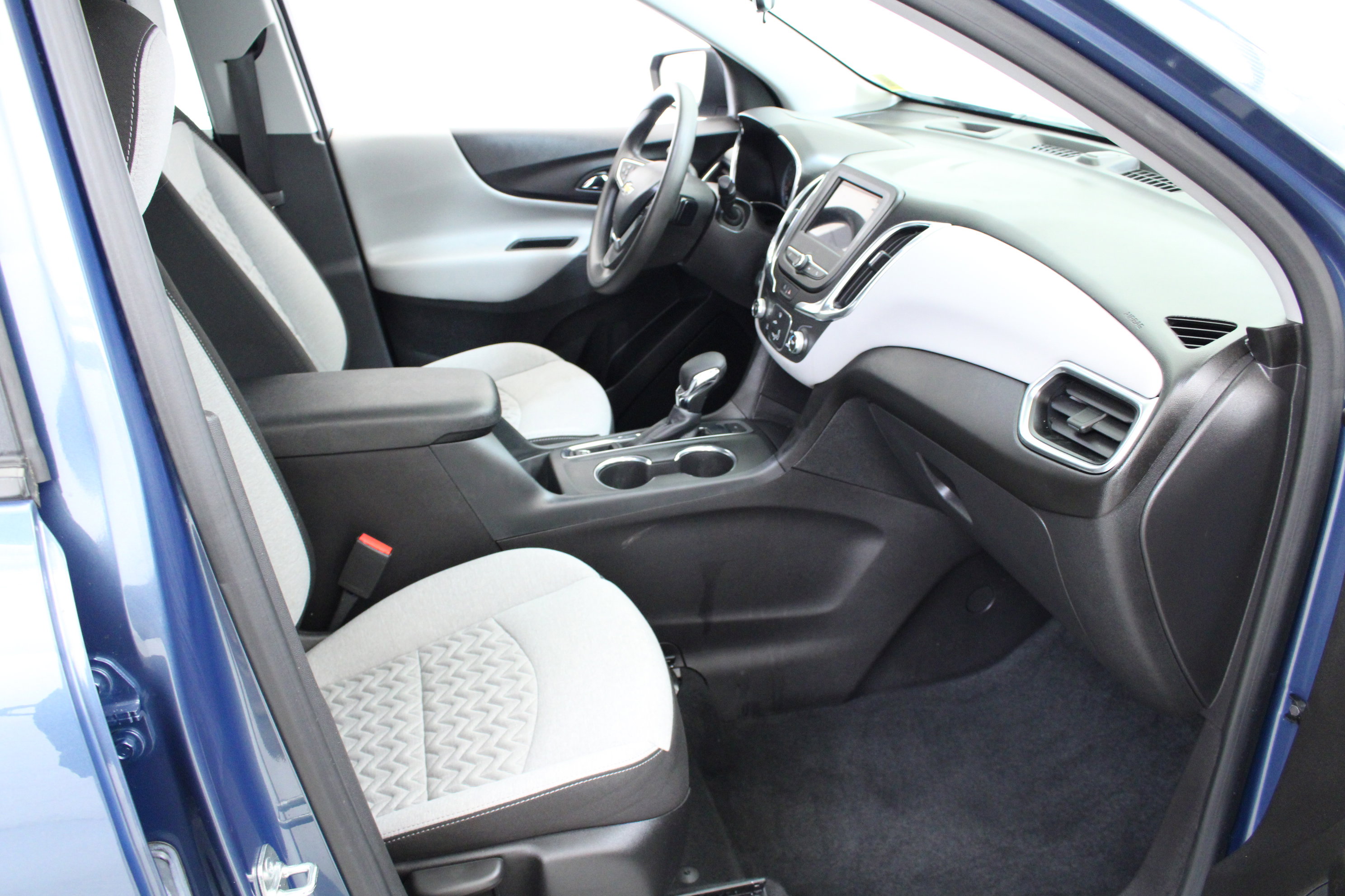 Used 2024 Chevrolet Equinox LS AWD/4WD image 29