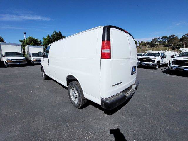 New 2026 Chevrolet Express 2500 w/ Driver Convenience Package RWD image 6