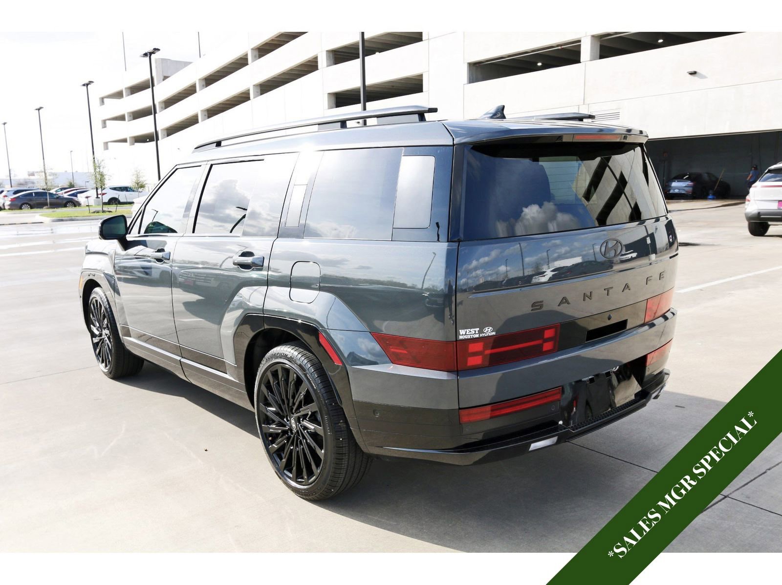 Used 2025 Hyundai Santa Fe Calligraphy image 6