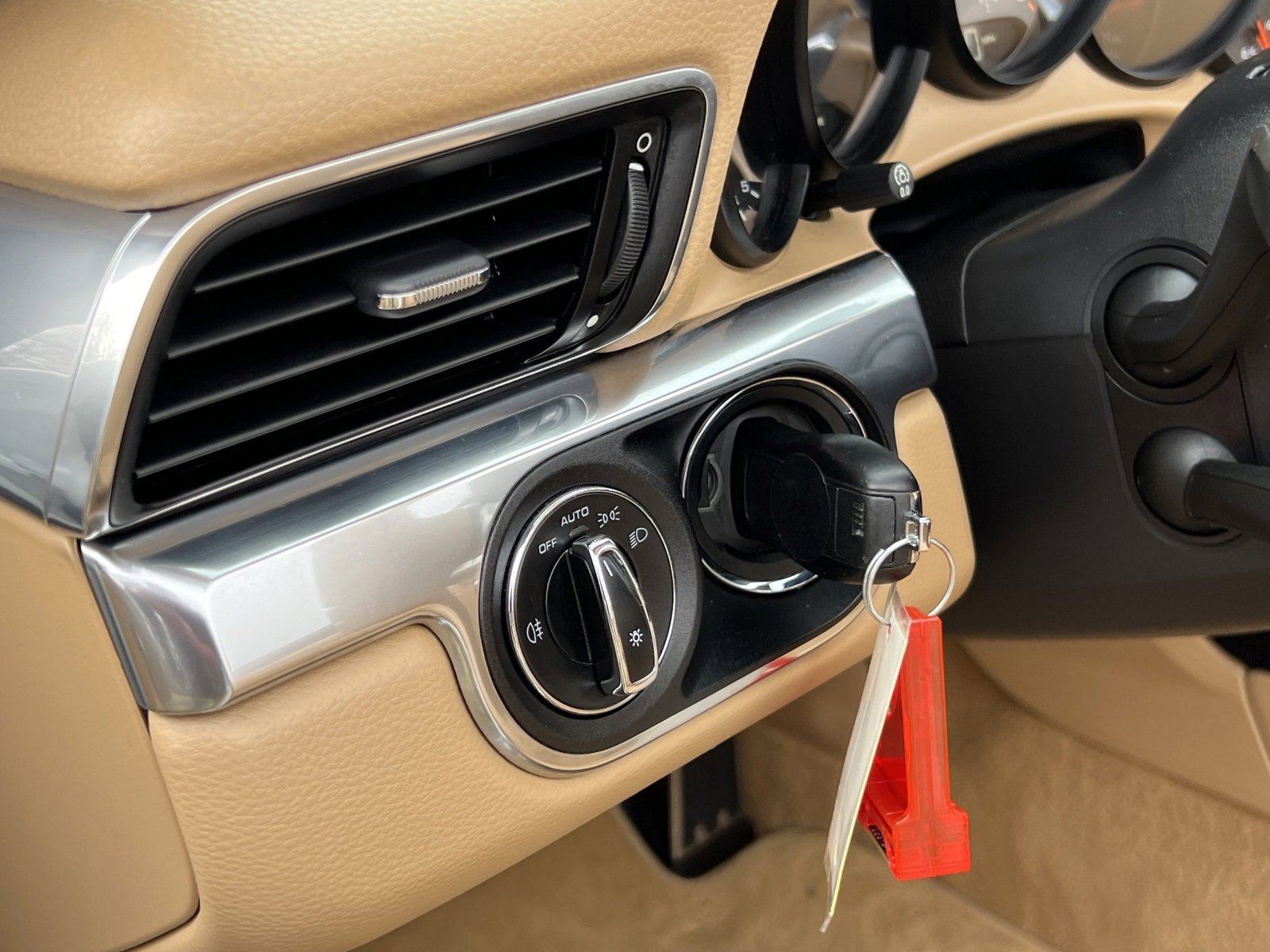 Certified 2014 Porsche 911 Carrera S image 29