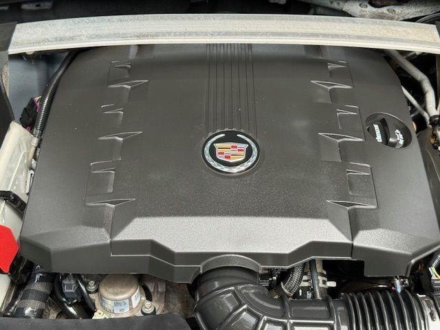 Used 2012 Cadillac CTS Luxury RWD image 40