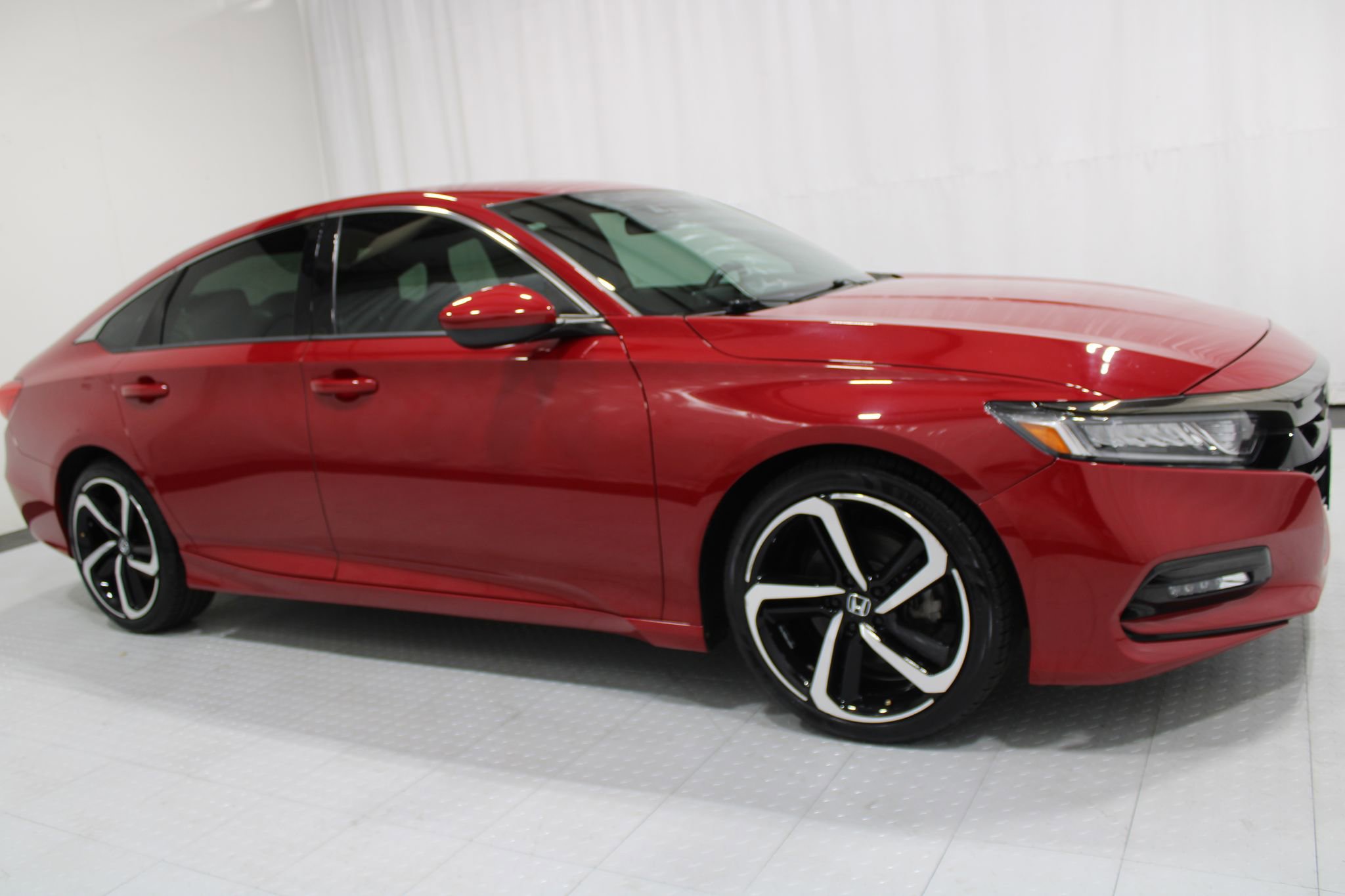 Used 2020 Honda Accord Sport image 4