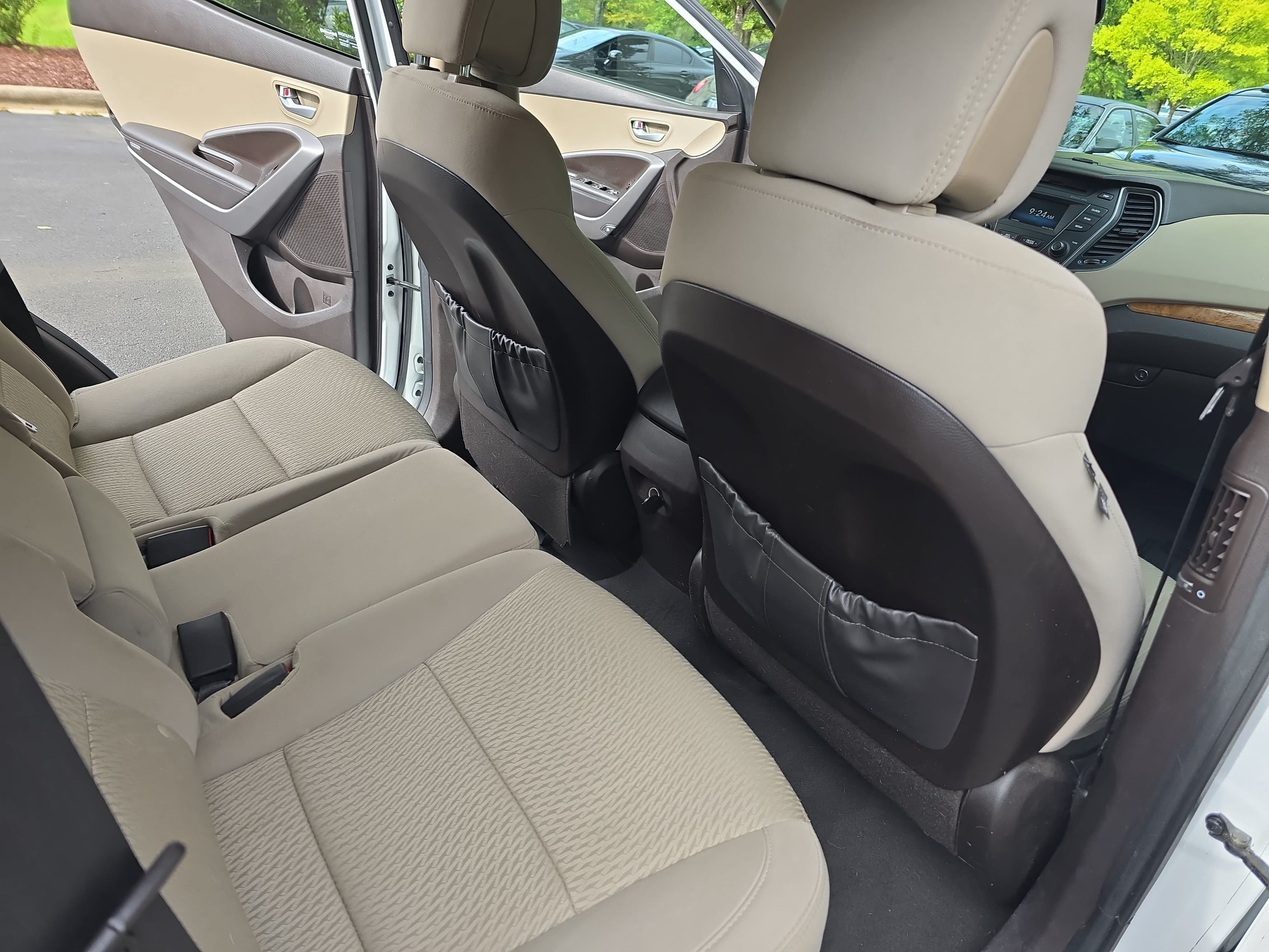 Used 2016 Hyundai Santa Fe Sport w/ Option Group 02 FWD image 11