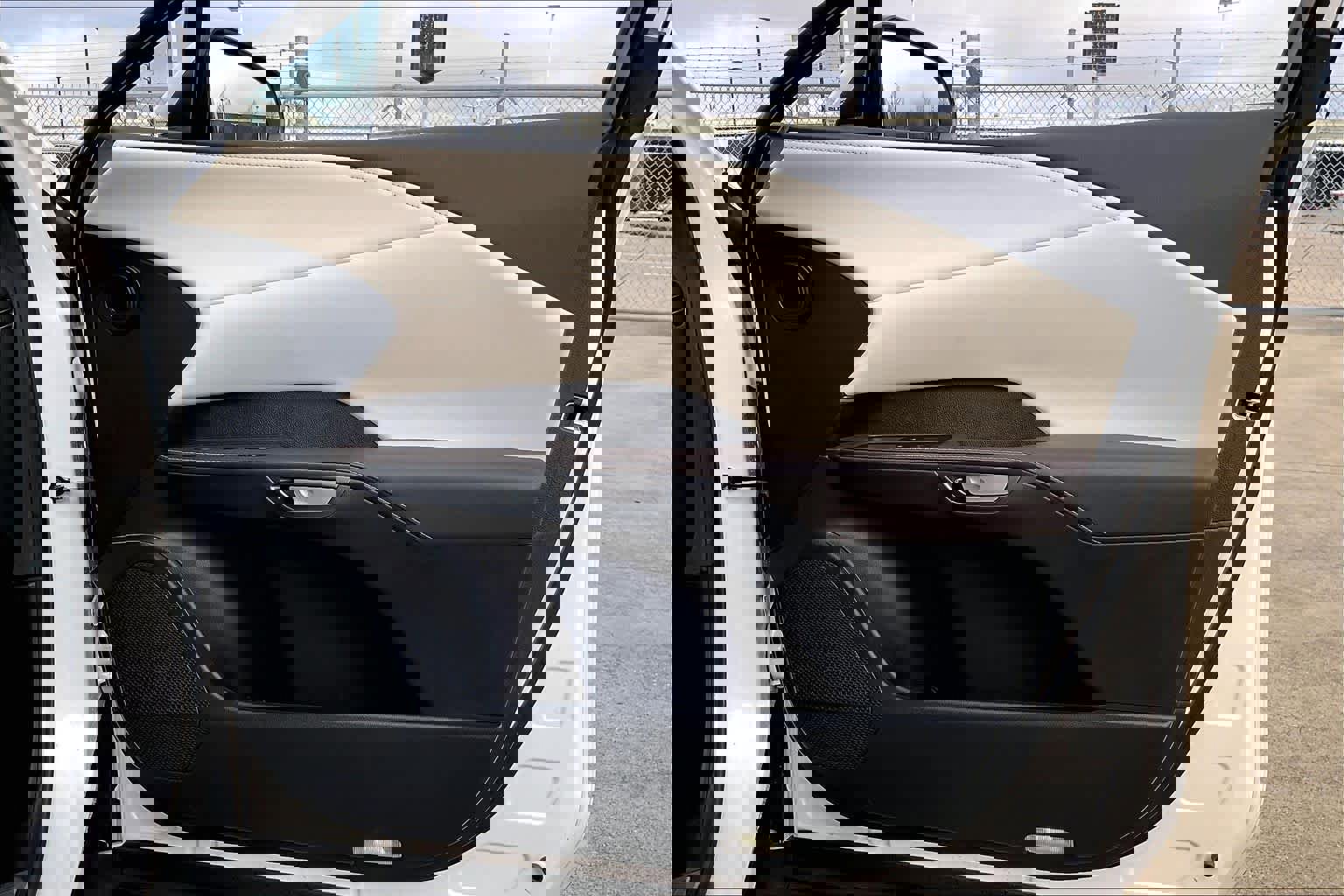 Used 2024 Lexus RX 350 Premium w/ Accessory Package (Z1) image 20