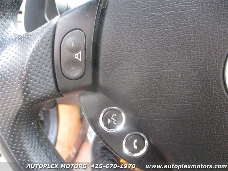 Used 2011 Maserati GranTurismo Convertible image 25