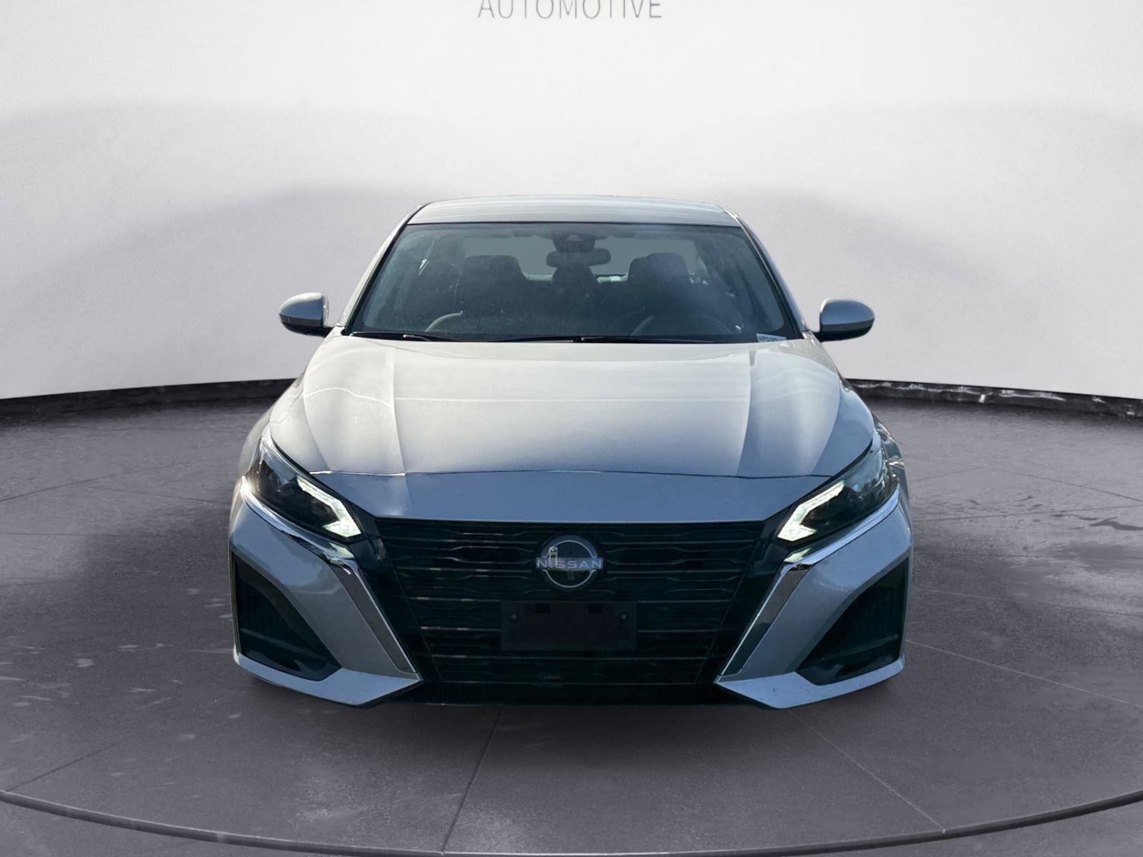 Used 2023 Nissan Altima 2.5 SV image 8