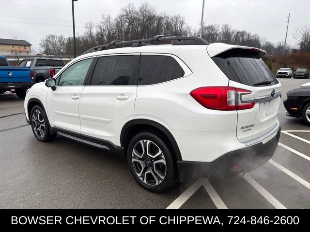 Used 2023 Subaru Ascent Limited image 3