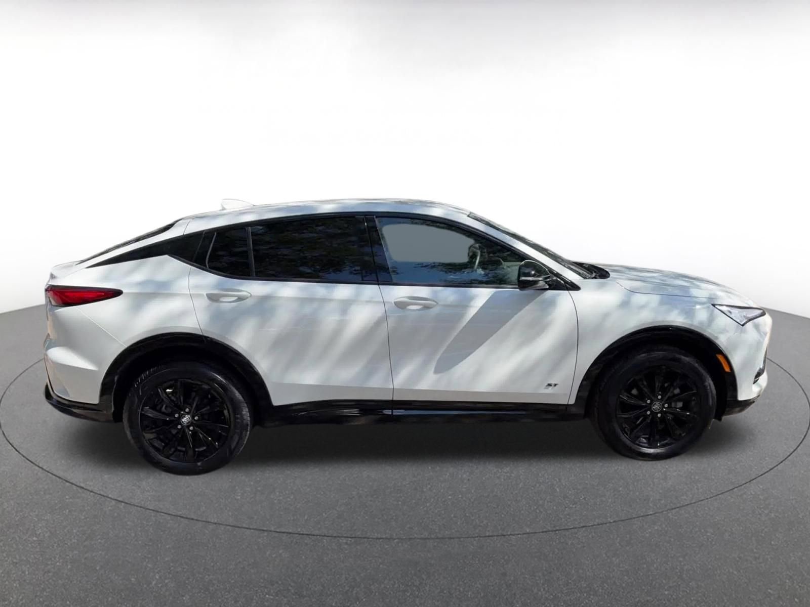 Used 2025 Buick Envista Sport Touring FWD image 25