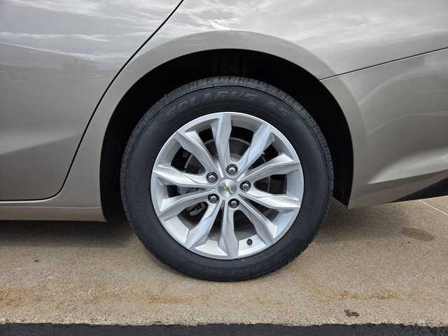 Used 2023 Chevrolet Malibu LT FWD image 28