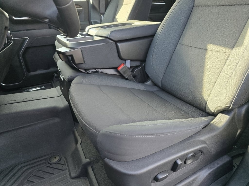 Used 2025 Chevrolet Silverado 3500 LT w/ Trail Boss Package image 22