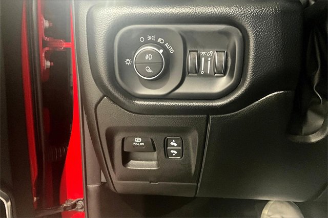 Used 2022 RAM 1500 Laramie image 17