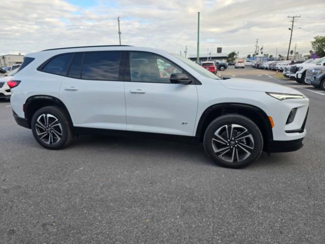 New 2026 Buick Enclave Sport Touring w/ LPO, Floor Liner Package image 4