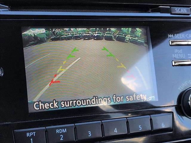 Used 2017 Nissan Rogue S image 14