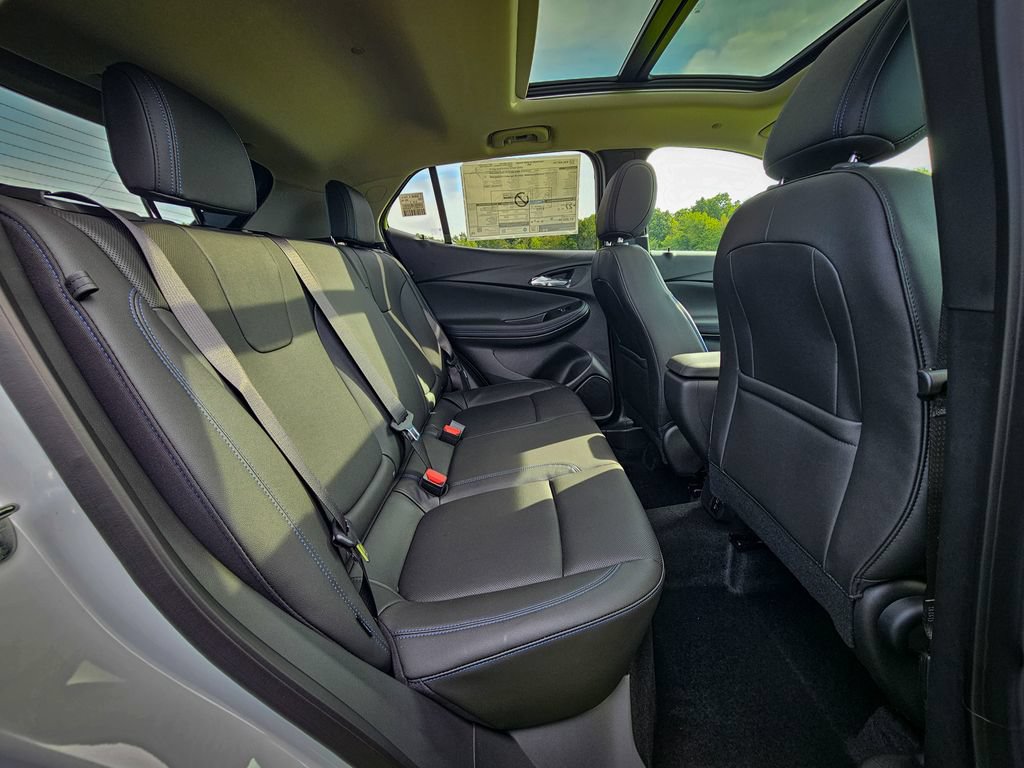 New 2026 Buick Encore GX Sport Touring AWD/4WD image 33