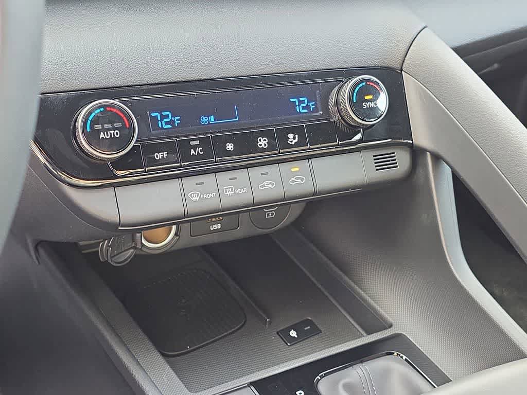 New 2026 Hyundai Elantra Sport image 30