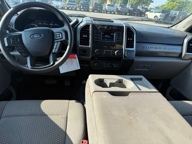 Used 2018 Ford F350 XLT AWD/4WD image 3