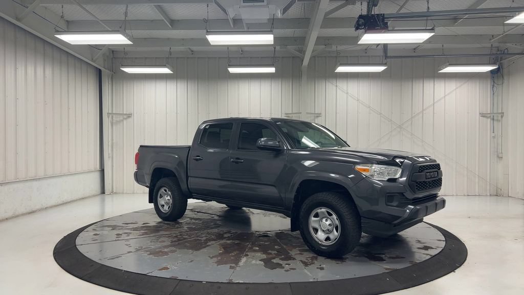 Used 2017 Toyota Tacoma SR w/ Tow Package AWD/4WD image 2