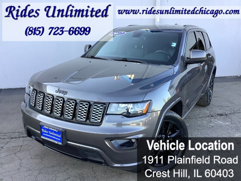 Used 2017 Jeep Grand Cherokee Altitude AWD/4WD image 1