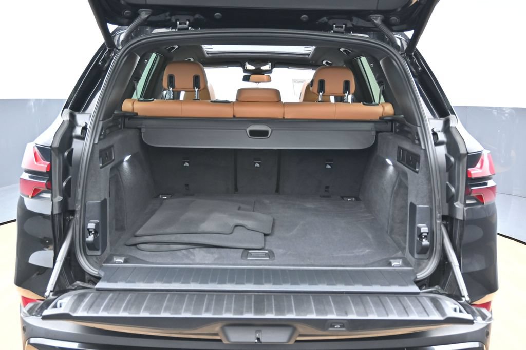 Used 2024 BMW X5 xDrive40i w/ Premium Package AWD/4WD image 23
