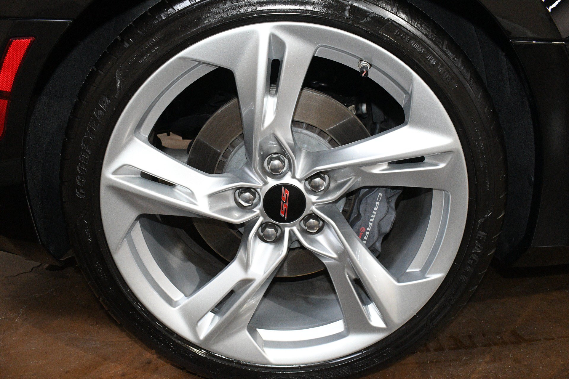 Used 2021 Chevrolet Camaro SS RWD image 67