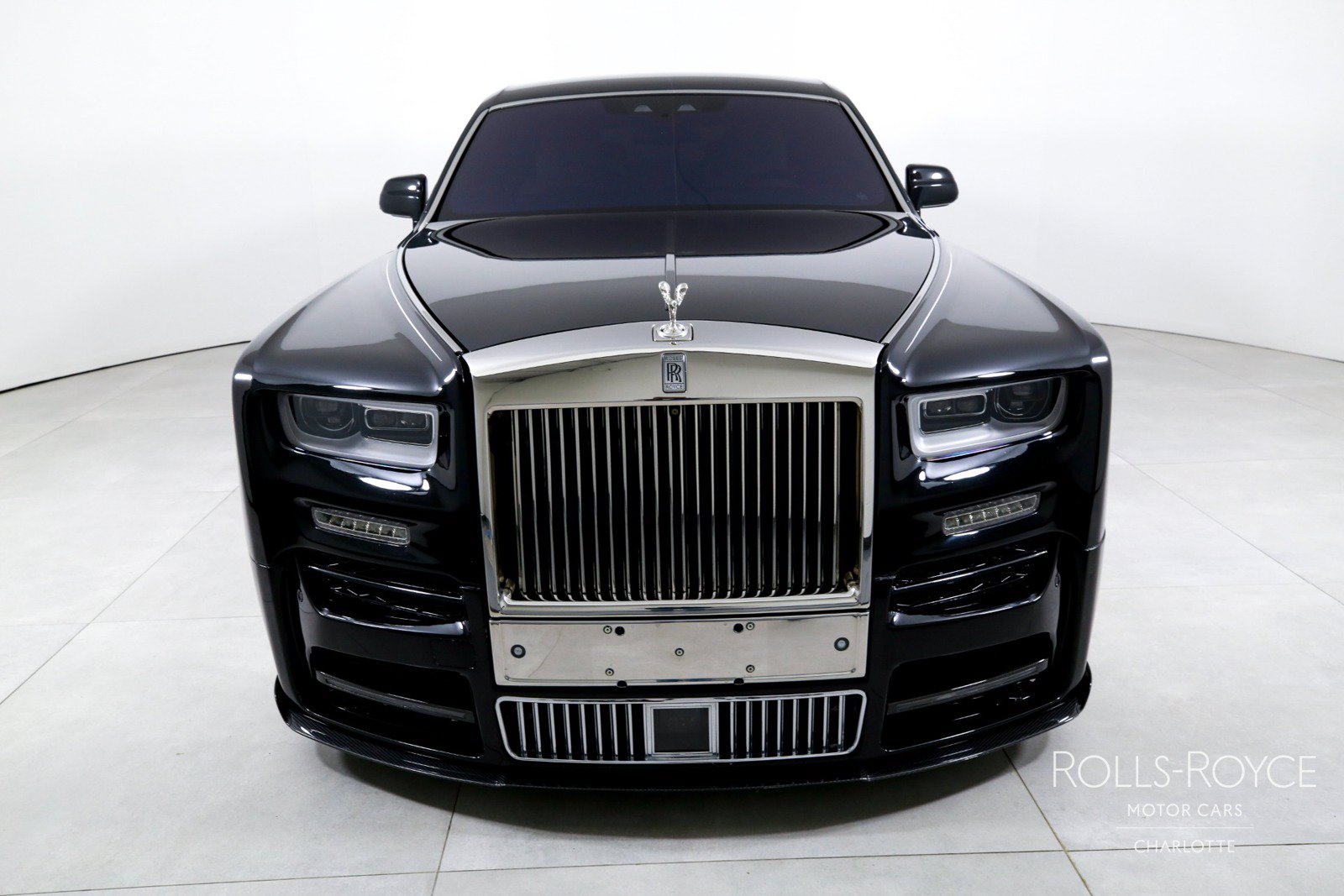 Used 2018 Rolls-Royce Phantom Sedan RWD image 7