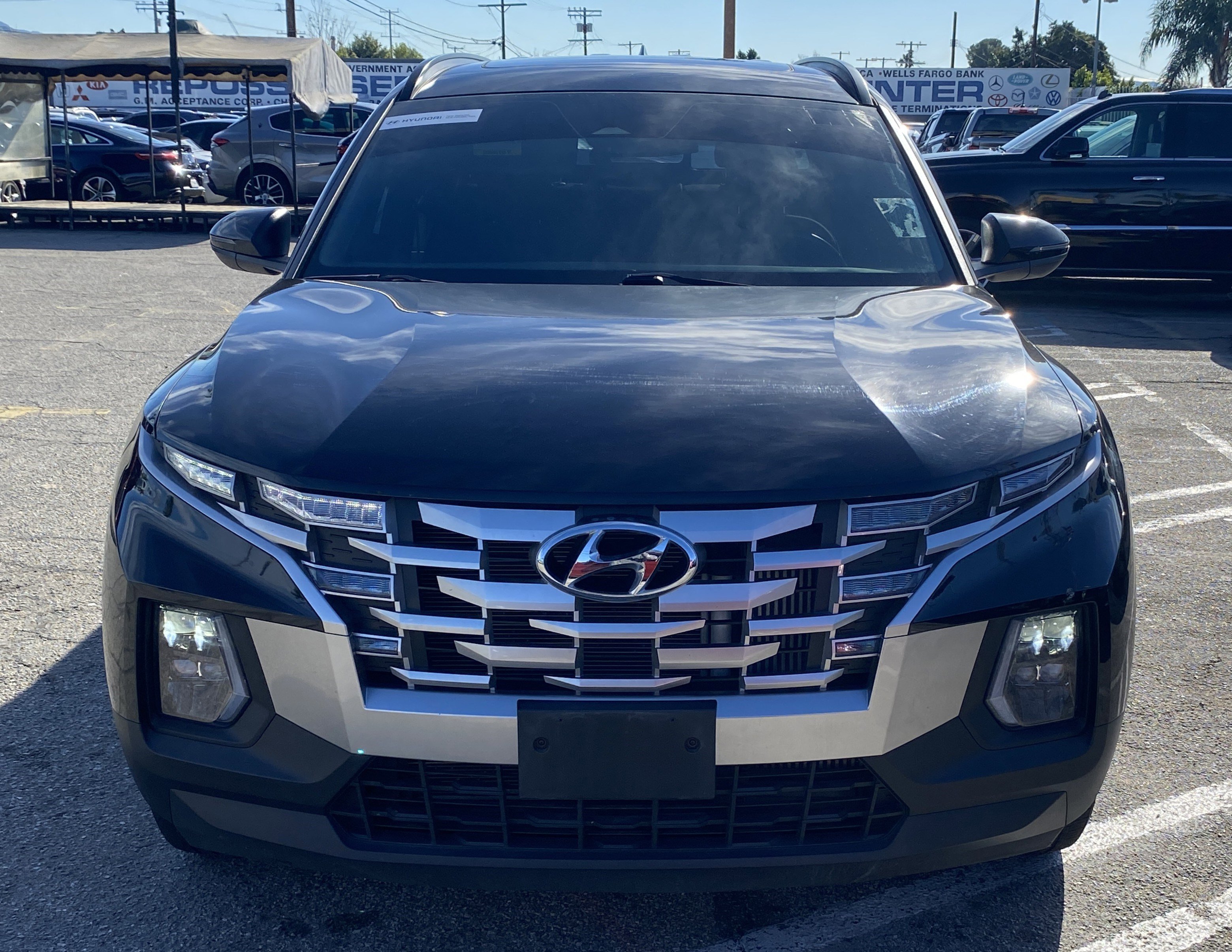 Used 2022 Hyundai Santa Cruz SEL Premium w/ Cargo Package AWD/4WD image 3