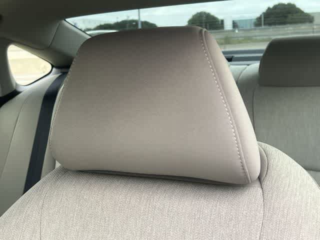 Used 2023 Honda Accord EX image 25