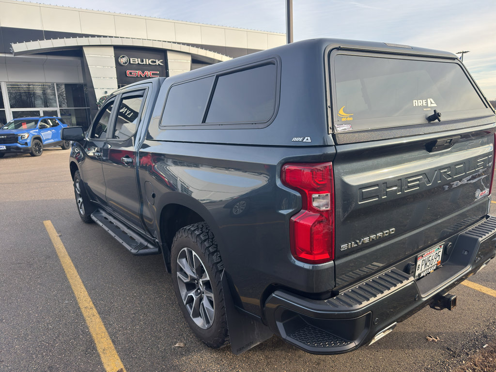 Used 2020 Chevrolet Silverado 1500 RST image 2