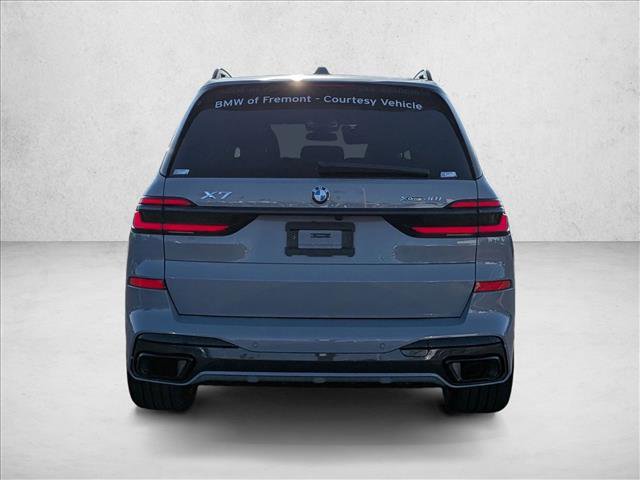 Used 2025 BMW X7 xDrive40i w/ M Sport Package image 6