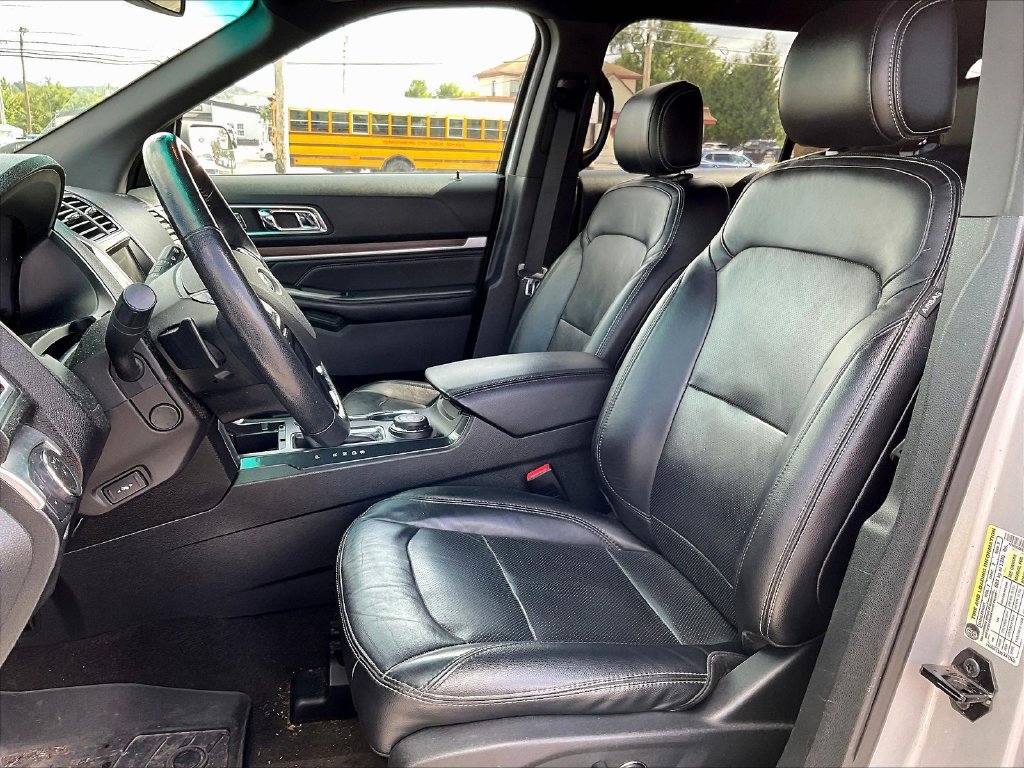 Used 2016 Ford Explorer Limited AWD/4WD image 5