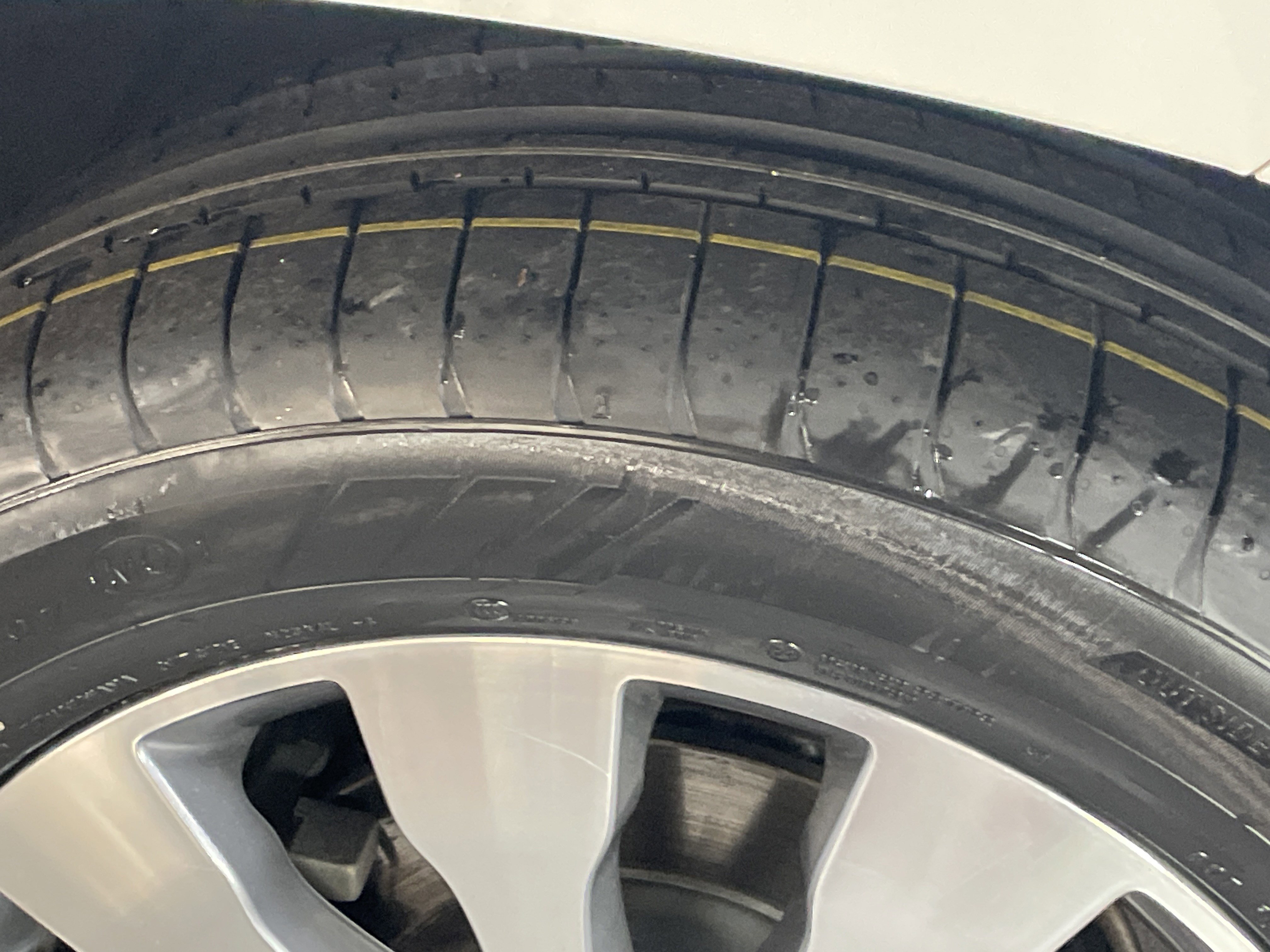 Used 2018 Mercedes-Benz GLS 450 4MATIC image 12