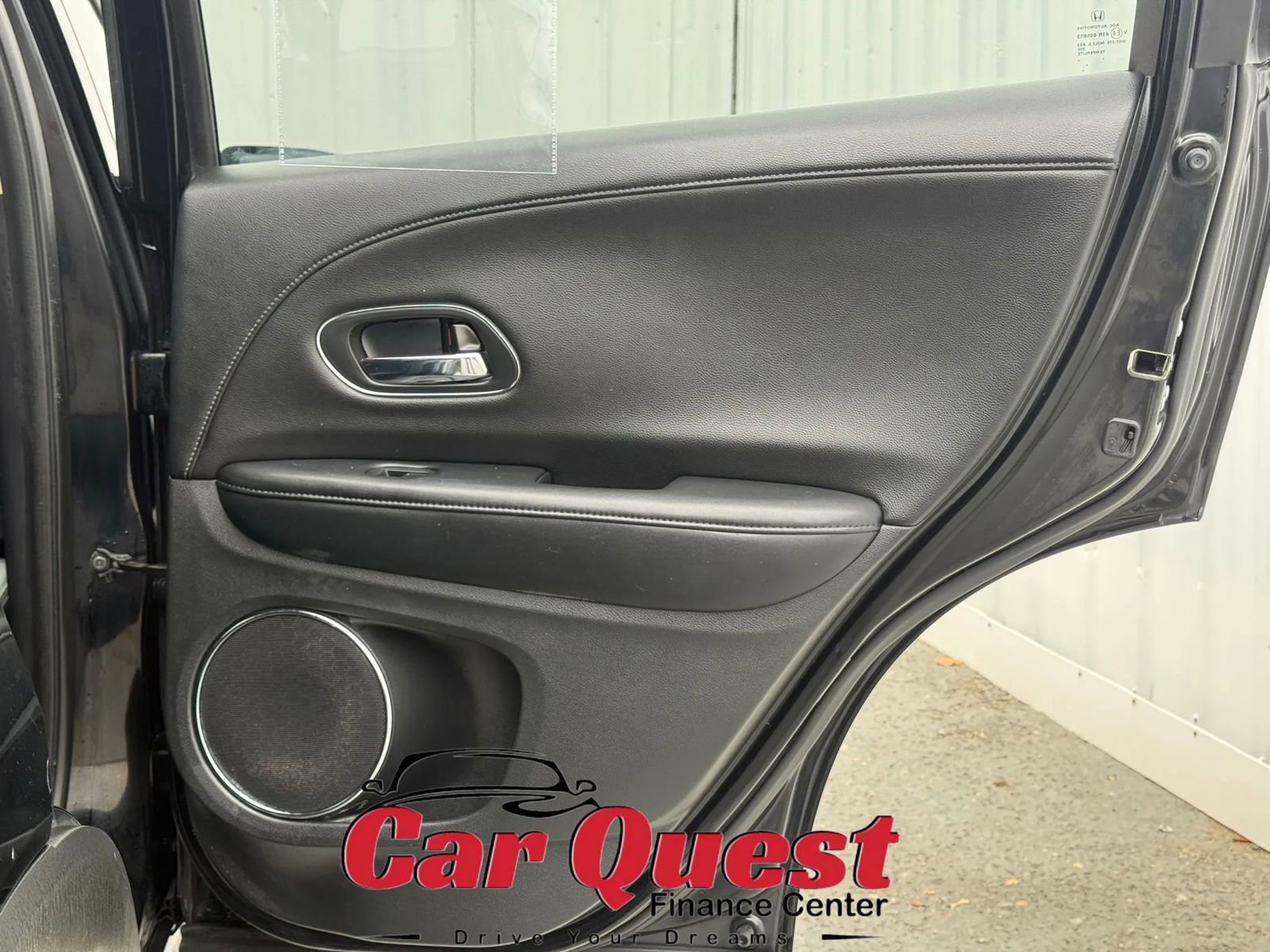 Used 2019 Honda HR-V EX-L image 16