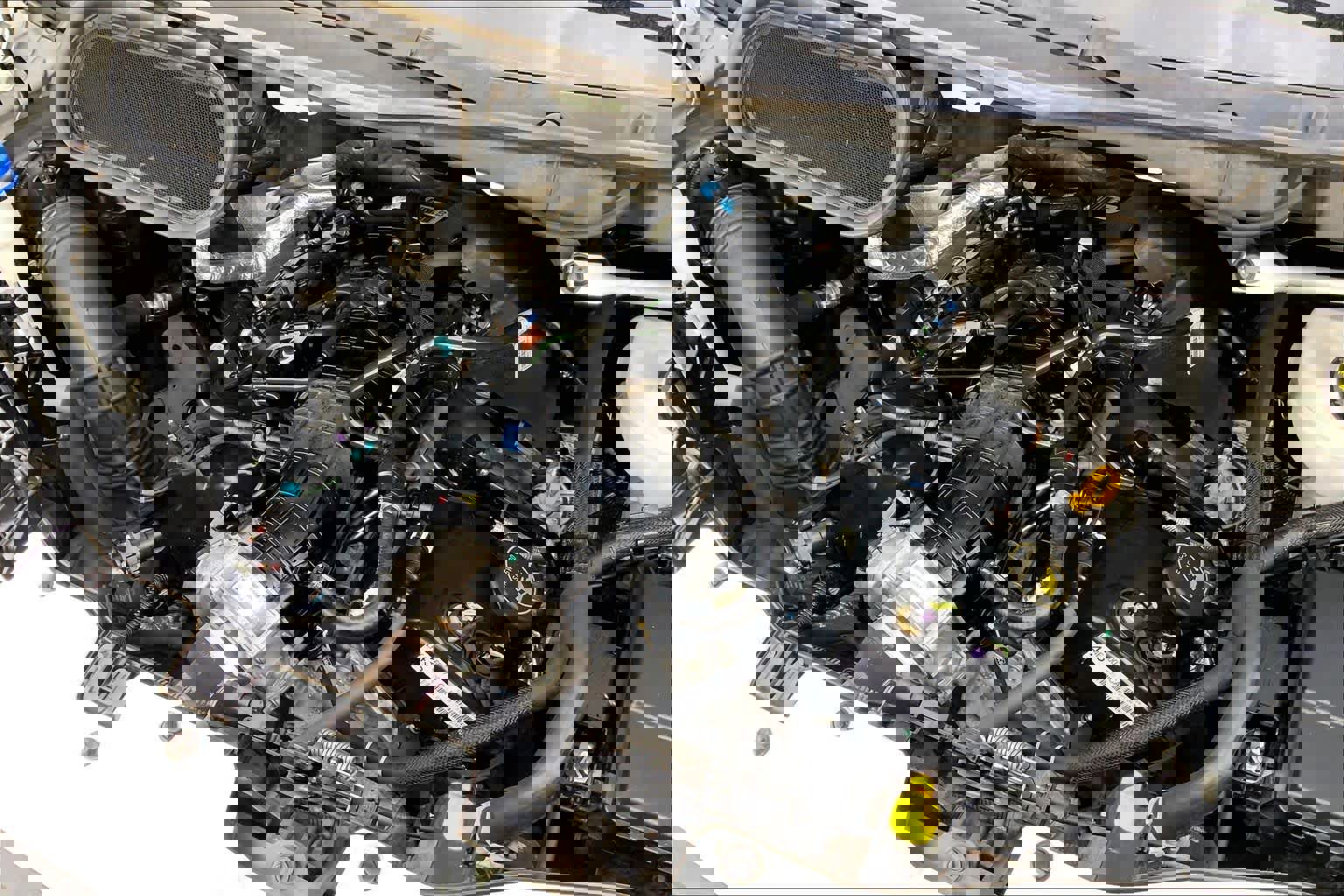 Used 2020 Ford Transit 250 Medium Roof w/ Load Area Protection Package image 28